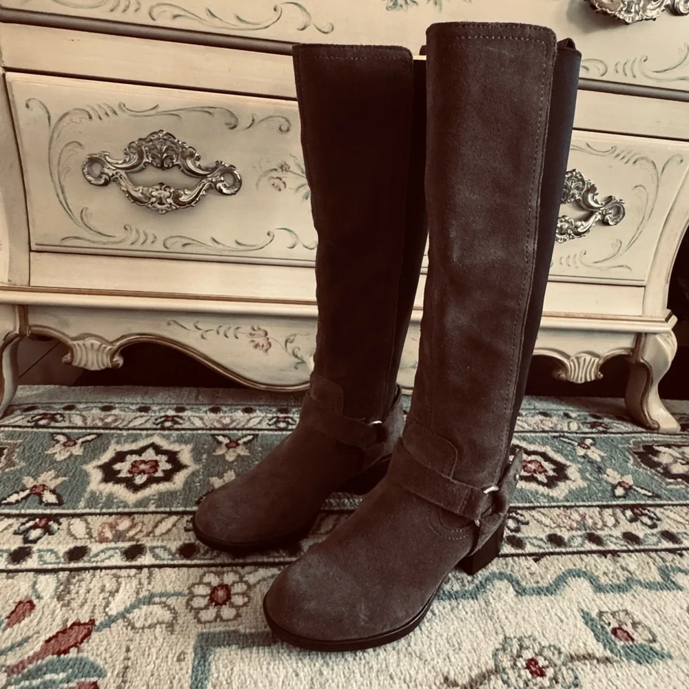 Bandolino Bonica Knee High Equestrian Suede Harness Boots - Picture 8 of 16